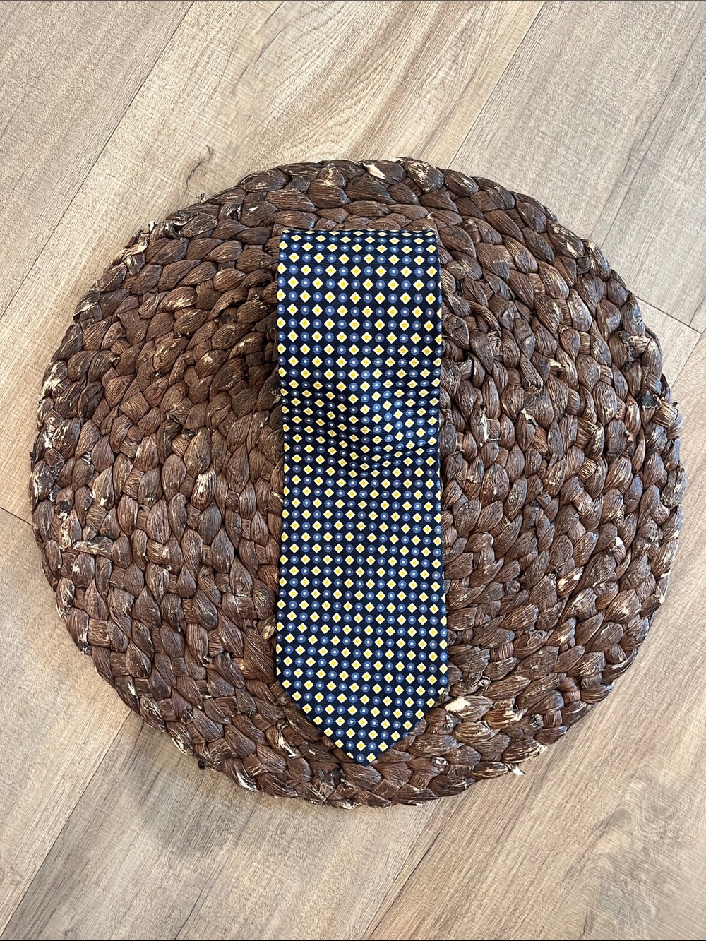 Brooks Brothers Classic Navy and Yellow Patterned Men’s Tie